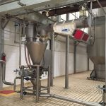 Manuseio automático de leite em pó